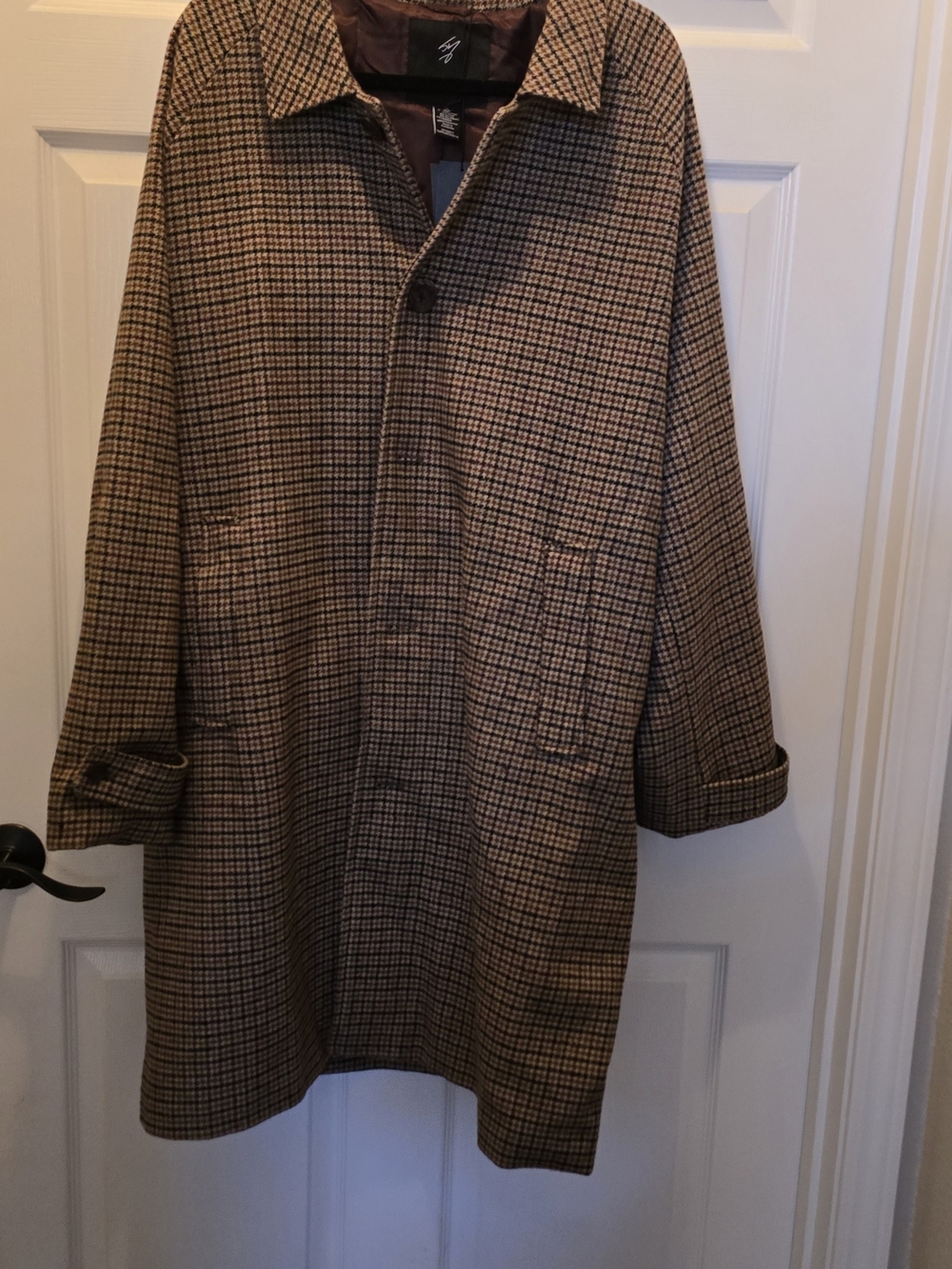 Vintage-Inspired Plaid Car Coat – Effortlessly Stylish